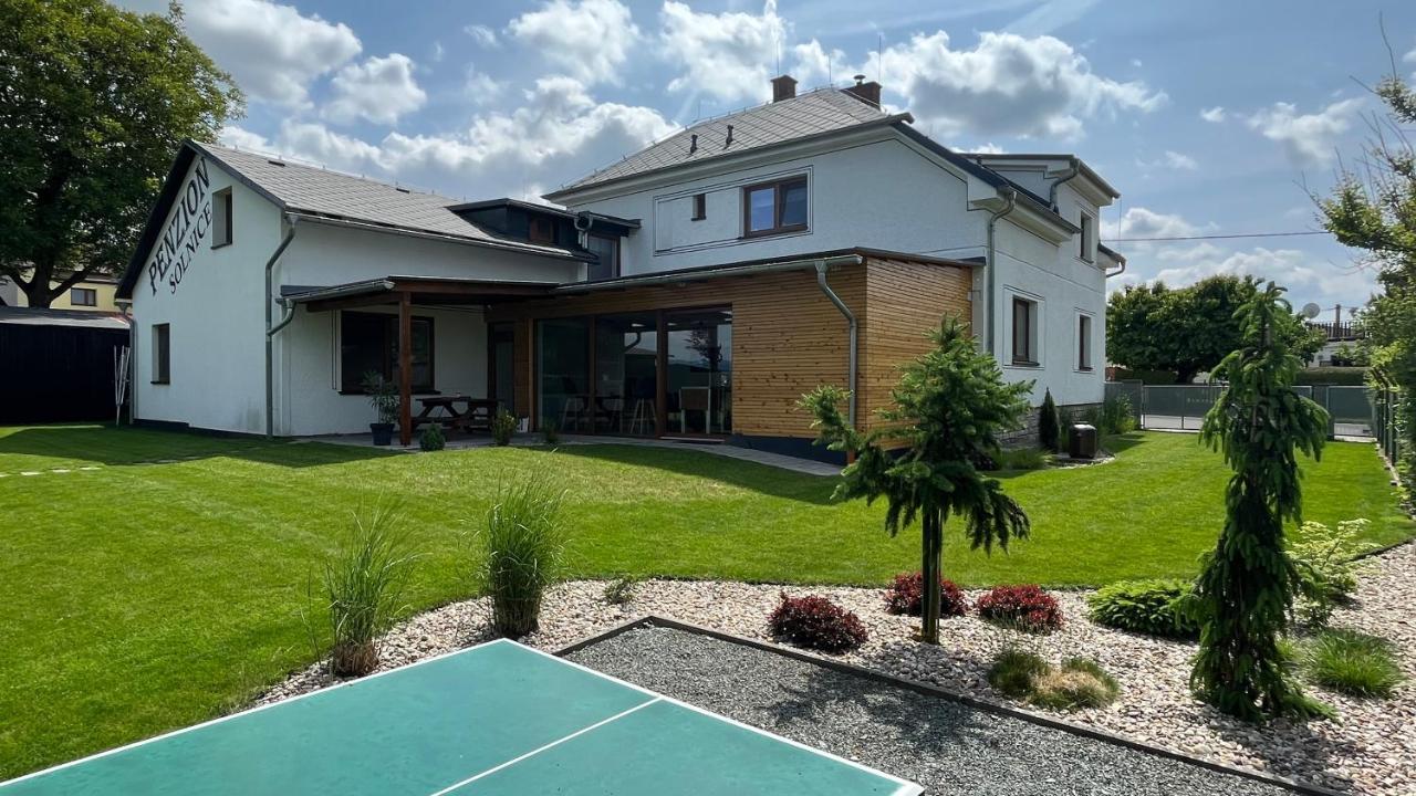 Penzion 411 Solnice Zewnętrze zdjęcie